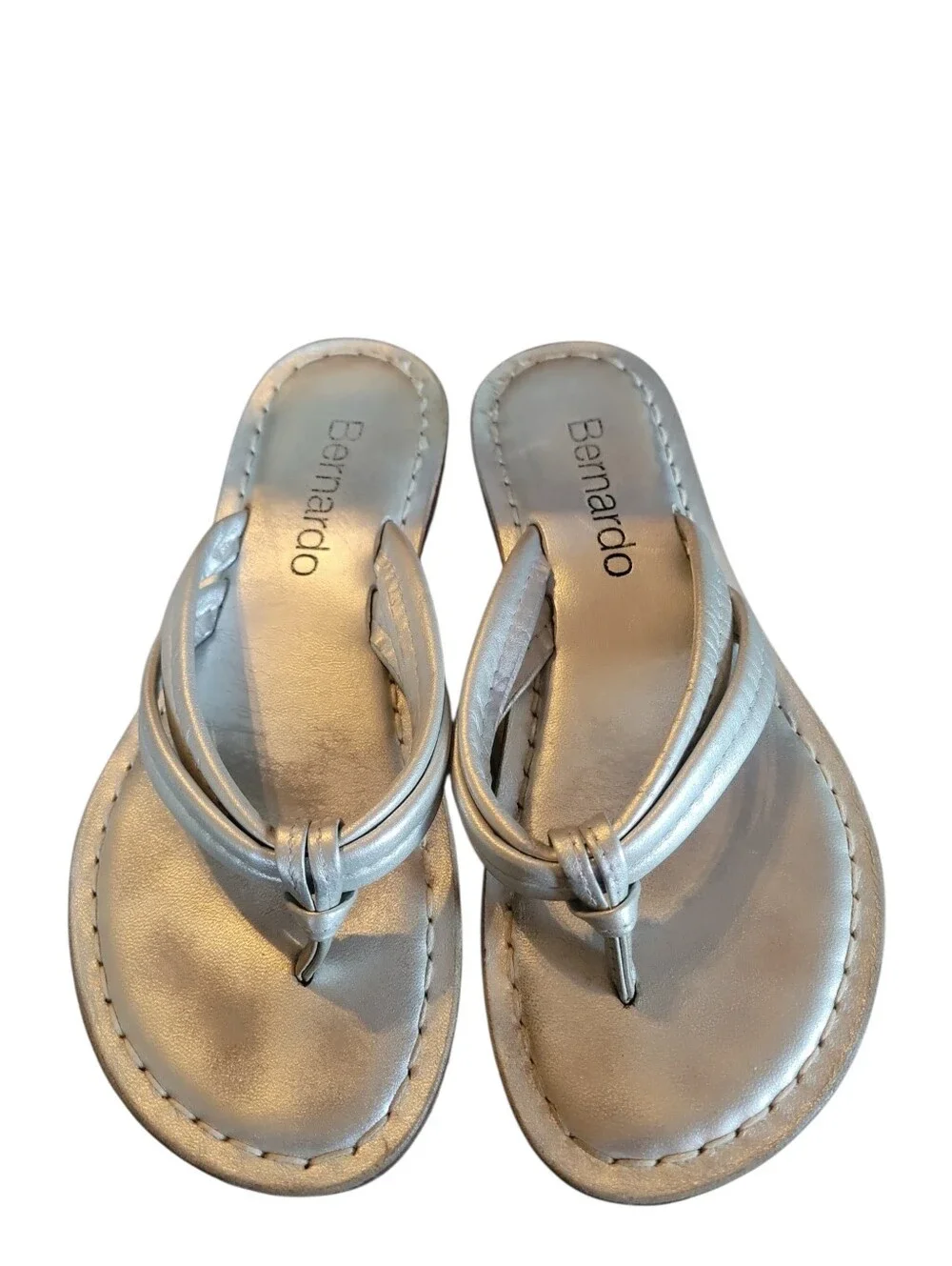 Bernardo Miami Women's Metallic Silver Knotted Thong  Summer Sandals Sz 7M